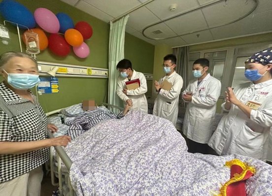培养高水平、复合型老年护理人才