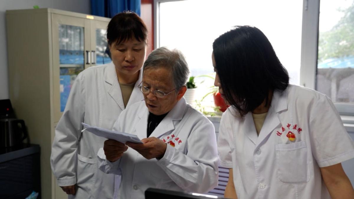 用医者仁心守护几代人的健康
