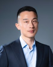 王炜教授为共同通讯作者