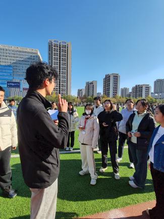 11月12日召开“夹包跳掷”项目