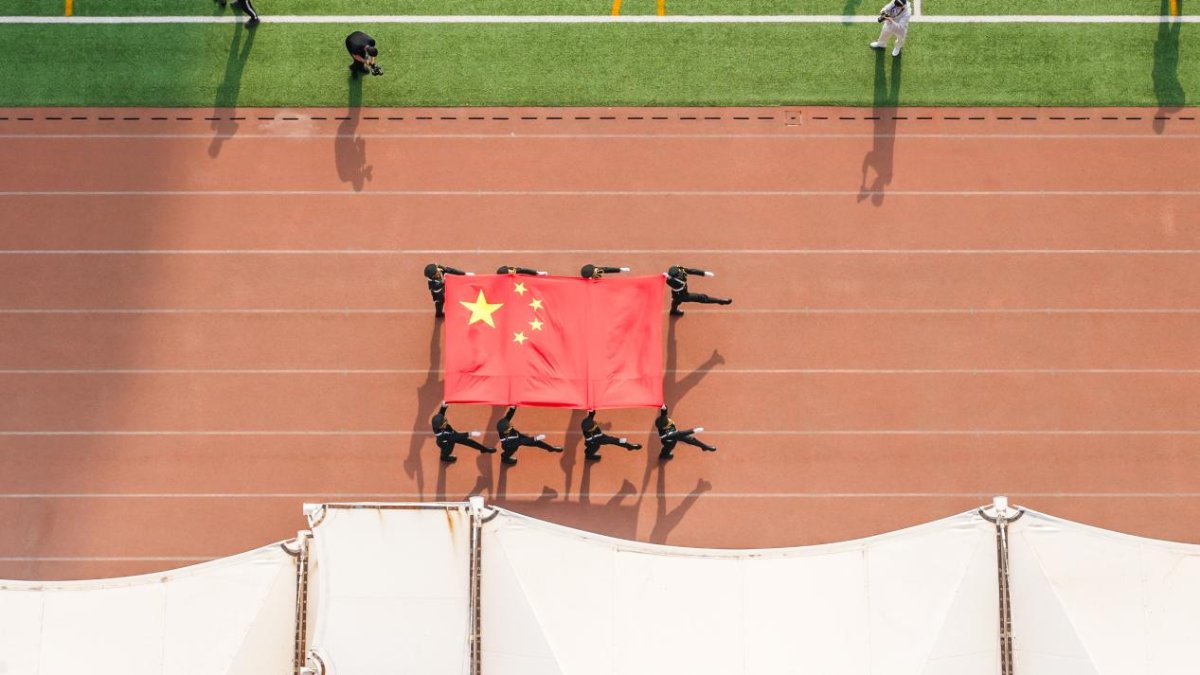 同心携手