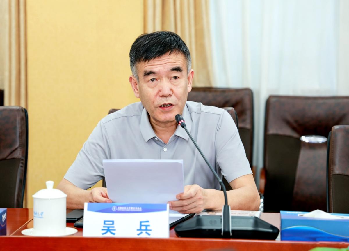 校长张罗