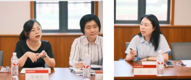 研学团合影