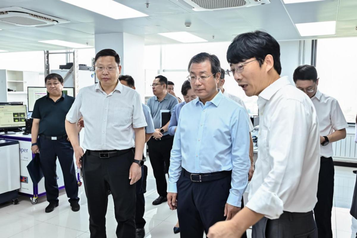 副区长赵春丽